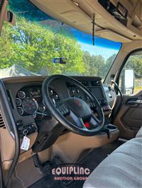 2019 Kenworth T680 6X4 T/A SLEEPER TRUCK TRA