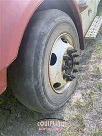 2012 Freightliner CASCADIA