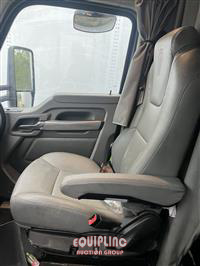 2019 Kenworth T680 6X4 T/A SLEEPER TRUCK TRA