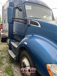 2019 Kenworth T680 6X4 T/A SLEEPER TRUCK TRA
