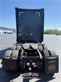 2023 Kenworth T680 6X4 T/A SLEEPER TRUCK TRA