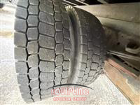 2019 Isuzu NPR 4X2 S/A 20FT BOX TRUCK