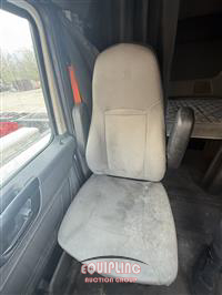 2018 International LT625 6X4 T/A SLEEPER TRUCK TR