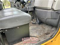 2018 International 4300 4X2 S/A 26FT BOX TRUCK