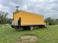 2018 International 4300 4X2 S/A 26FT BOX TRUCK