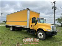 2018 International 4300 4X2 S/A 26FT BOX TRUCK