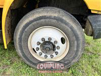 2018 International 4300 4X2 S/A 26FT BOX TRUCK