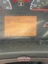 2015 Volvo VNL 6X4 T/A SLEEPER TRUCK TRAC