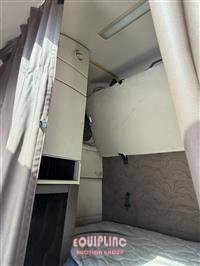 2015 Volvo VNL 6X4 T/A SLEEPER TRUCK TRAC