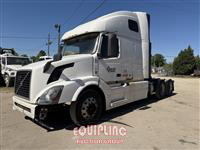 2015 Volvo VNL 6X4 T/A SLEEPER TRUCK TRAC