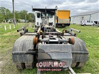 2023 Peterbilt 567 6X4 T/A SWAPLOADER TRUCK