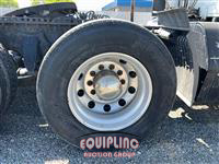 2021 Freightliner CASCADIA 6X4 T/A SLEEPER TRUCK