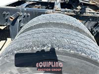 2021 Freightliner CASCADIA 6X4 T/A SLEEPER TRUCK