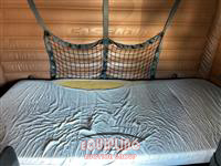 2021 Freightliner CASCADIA 6X4 T/A SLEEPER TRUCK