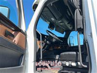 2021 Freightliner CASCADIA 6X4 T/A SLEEPER TRUCK