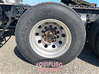 2021 Freightliner CASCADIA 6X4 T/A SLEEPER TRUCK