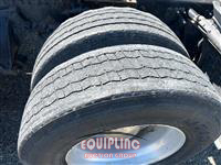 2021 Freightliner CASCADIA 6X4 T/A SLEEPER TRUCK