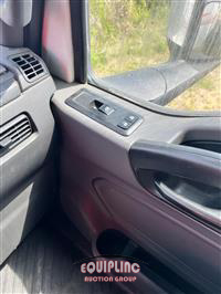 2019 International LT625 6X4 T/A SLEEPER TRUCK TR