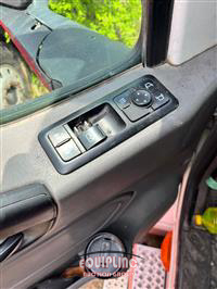 2019 International LT625 6X4 T/A SLEEPER TRUCK TR