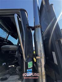 2000 Volvo WG TRI/AXLE FLATBED DUMP TRUCK