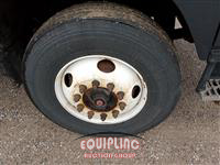 2018 Isuzu FTR 4X2 S/A 30FT BOX TRUCK