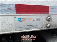 2018 Isuzu FTR 4X2 S/A 30FT BOX TRUCK