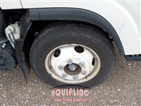 2019 Isuzu NRR 4X2 S/A 20FT BOX TRUCK