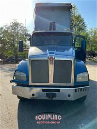 2017 Kenworth T880 QUAD/A DUMP TRUCK
