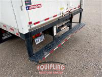 2022 Isuzu NRR 4X2 S/A 20FT BOX TRUCK