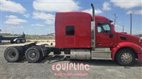 2018 Peterbilt 579 6X4 T/A SLEEPER TRUCK TRAC