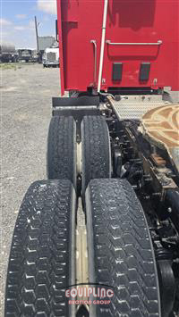 2018 Peterbilt 579 6X4 T/A SLEEPER TRUCK TRAC