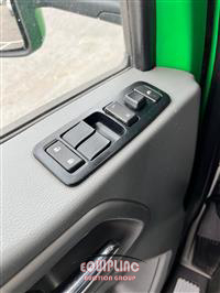 2016 Kenworth T880 DAY CAB