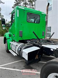 2016 Kenworth T880 DAY CAB