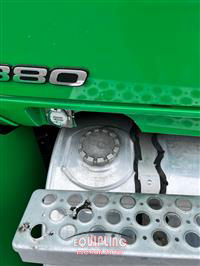 2016 Kenworth T880 DAY CAB