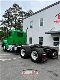 2016 Kenworth T880 DAY CAB