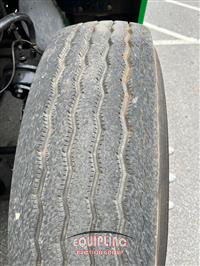 2016 Kenworth T880 DAY CAB