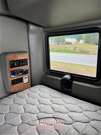 2016 International LF687 T/A 6X4 SLEEPER TRUCK TR