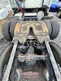 2016 International LF687 T/A 6X4 SLEEPER TRUCK TR