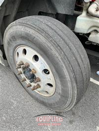 2016 International LF687 T/A 6X4 SLEEPER TRUCK TR