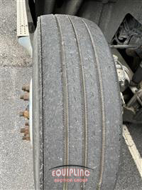 2016 International LF687 T/A 6X4 SLEEPER TRUCK TR