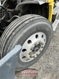 2014 Freightliner CASCADIA