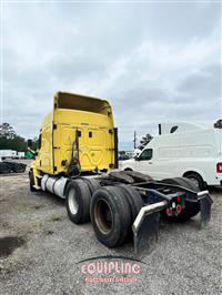 2014 Freightliner CASCADIA