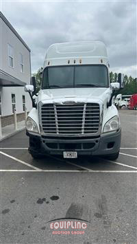 2015 Freightliner CASCADIA