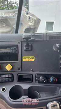 2015 Freightliner CASCADIA