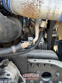 2017 Western Star 4700 TRI/A FLATBED W/ CRANE TR