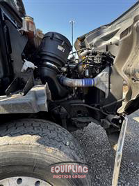 2017 Western Star 4700 TRI/A FLATBED W/ CRANE TR