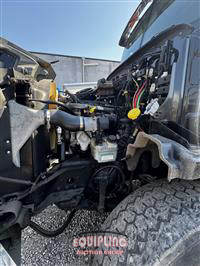 2017 Western Star 4700 TRI/A FLATBED W/ CRANE TR