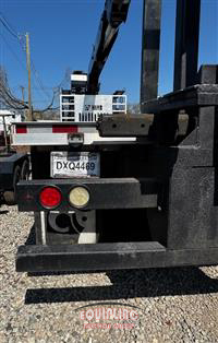 2017 Western Star 4700 TRI/A FLATBED W/ CRANE TR