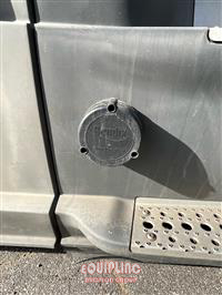 2018 Freightliner CASCADIA 6X4 T/A SLEEPER TRUCK