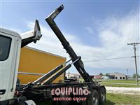 2023 Peterbilt 567 6X4 T/A SWAPLOADER TRUCK